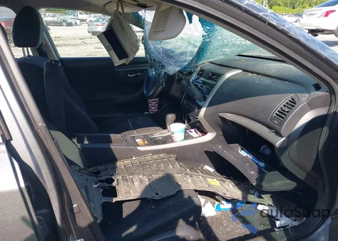 2015 Nissan Altima 2.5/2.5 S/2.5 Sl/2.5 Sv z USA, uszkodzony, nr VIN 1N4AL3AP9FC237477